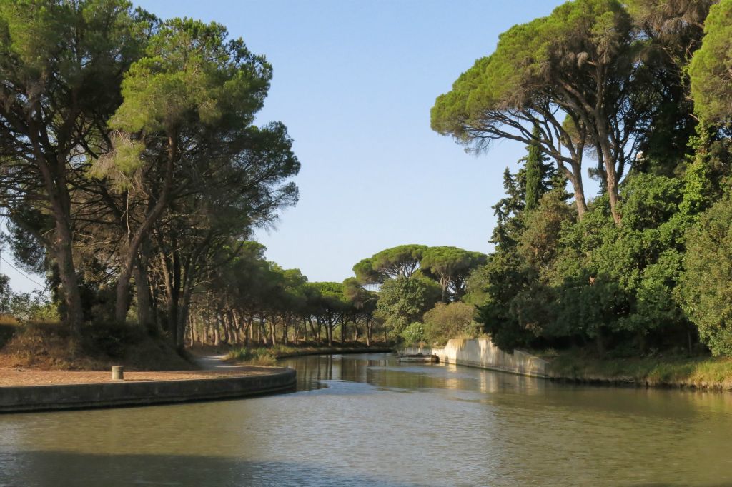 Jonction du Canal de la Robine et du Canal du Midi